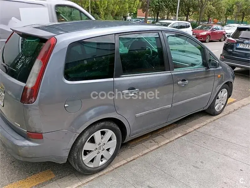 Usado Ford C-MAX Trend 109 CV (80 kW) 2004 Gris / plata Monovolumen