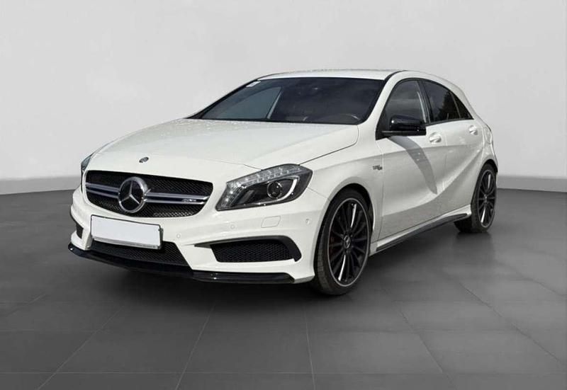Blanco Usado 2015 Mercedes A45 AMG AMG Utilitario | 27.900 € (Precio justo) - Imagen 1/4