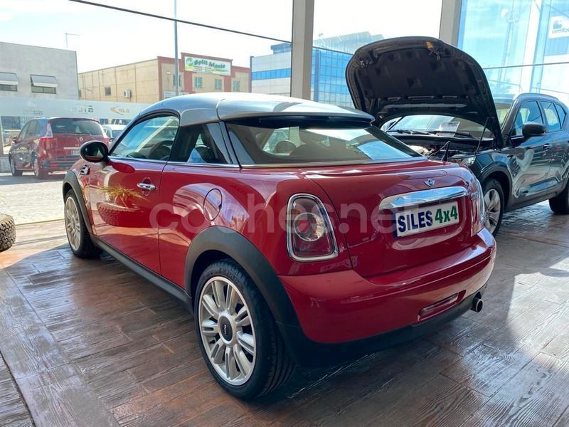 Usado Mini Cooper Coupé 122 CV (89 kW) 2012 Rojo Coupe