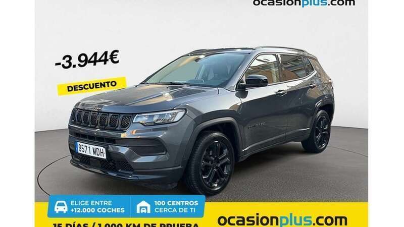 Gris Usado 2023 Jeep Compass Night Eagle SUV | 23.446 € (Precio justo) - Imagen 1/1