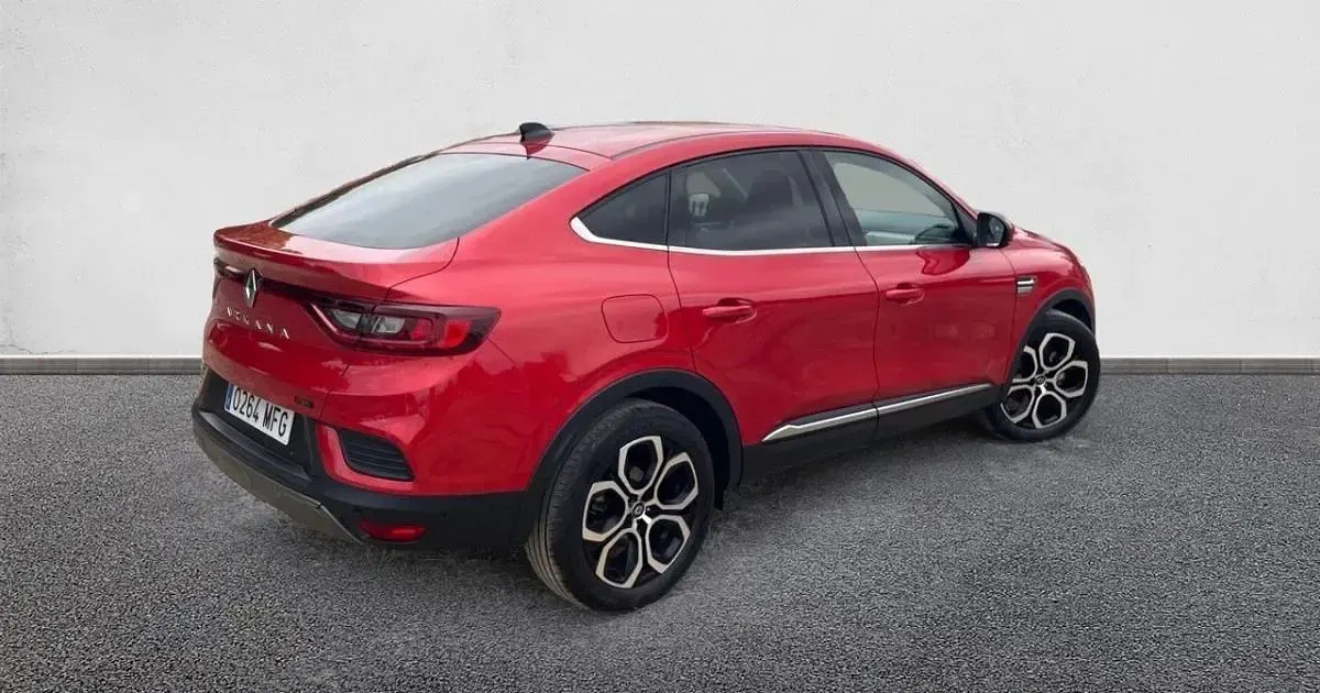 Usado Renault Arkana Techno 145 CV (106 kW) 2023 SUV