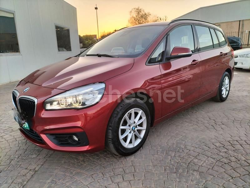 Usado BMW 218 150 CV (110 kW) 2017 Granate Familiar