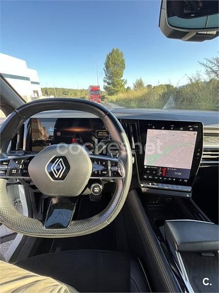 Usado Renault Austral Iconic 200 CV (147 kW) 2023 Blanco SUV