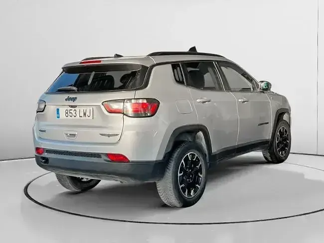 Käytetty Jeep Compass Trailhawk 240 HP (176 kW) 2022 Harmaa Katumaasturi