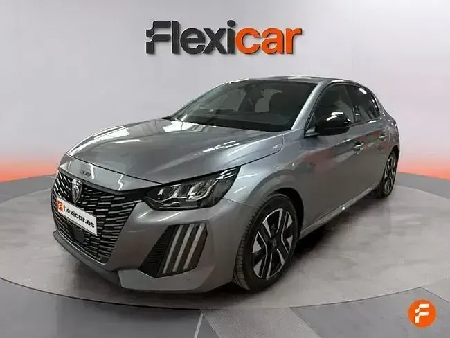 Usado Peugeot 208 Allure 100 CV (73 kW) 2025 Gris Utilitario