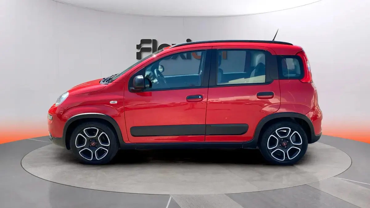 Usado Fiat Panda City Life 70 CV (51 kW) 2022 Rojo Utilitario