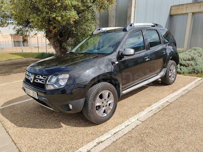 Usado Dacia Duster Ambiance 109 CV (80 kW) 2015 Negro SUV