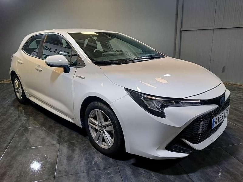 Usado Toyota Corolla Business Edition 122 CV (89 kW) 2021 Blanco Berlina