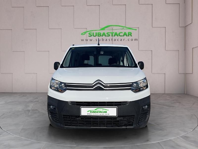 Usado Citroën Berlingo Live 100 CV (73 kW) 2020 Blanco Monovolumen