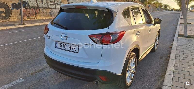 Usado Mazda CX-5 Luxury 175 CV (128 kW) 2014 Blanco SUV