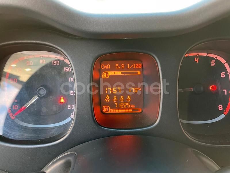 Usado Fiat Panda City Life 70 CV (51 kW) 2022 Gris / plata Berlina