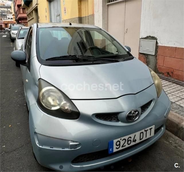Gris / plata Usado 2008 Toyota Aygo Utilitario | 2900 € (Super precio) - Imagen 1/4