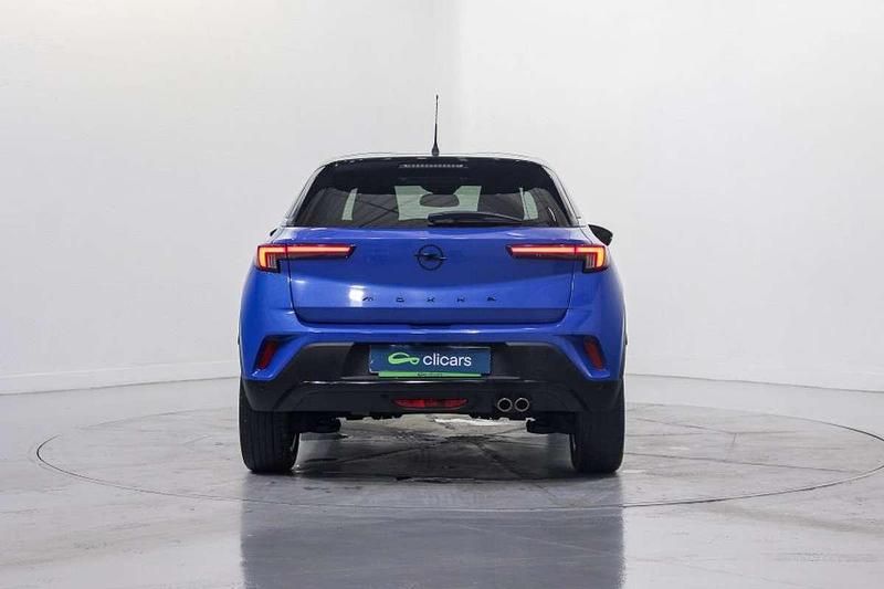 Usado Opel Mokka Ultimate 136 CV (100 kW) 2024 Azul SUV