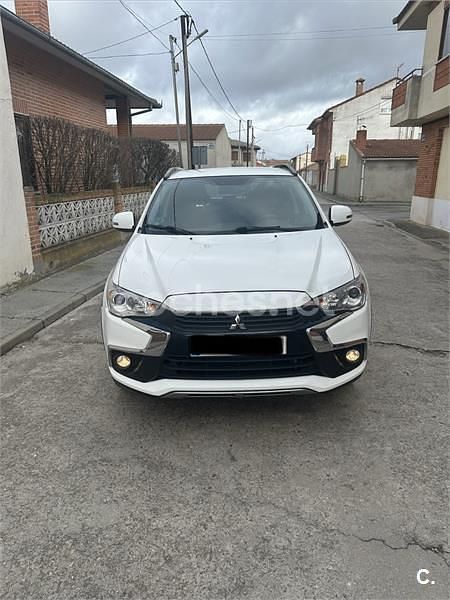 Usado Mitsubishi ASX Motion 117 CV (86 kW) 2017 Blanco SUV