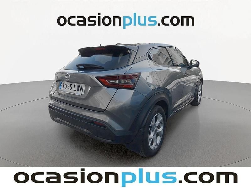 Usado Nissan Juke N-Connecta 114 CV (83 kW) 2022 Gris SUV