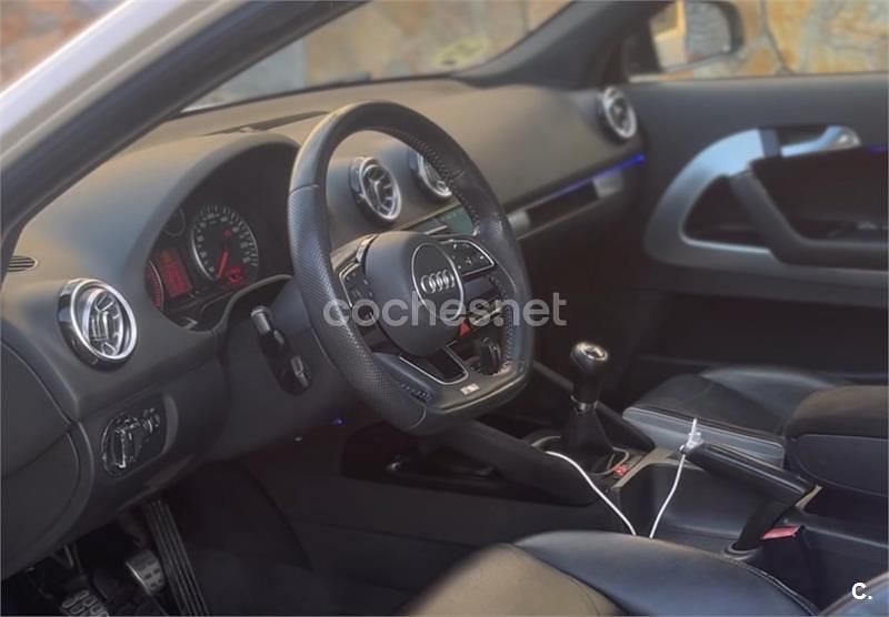 Usado Audi A3 Ambiente 140 CV (102 kW) 2006 Blanco Utilitario