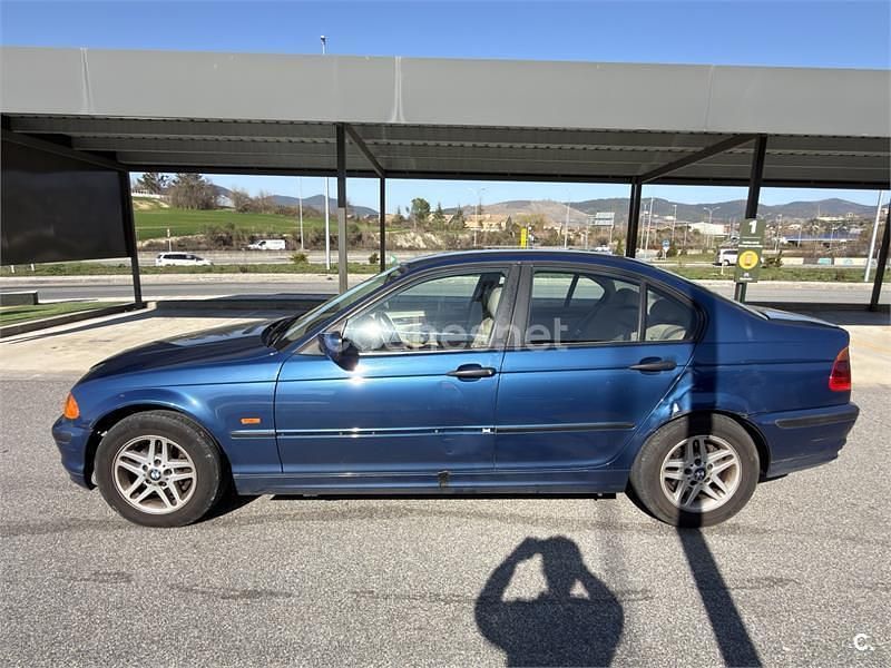 Occasion BMW 320 136 ch (100 kW) 2001 Bleue Berline