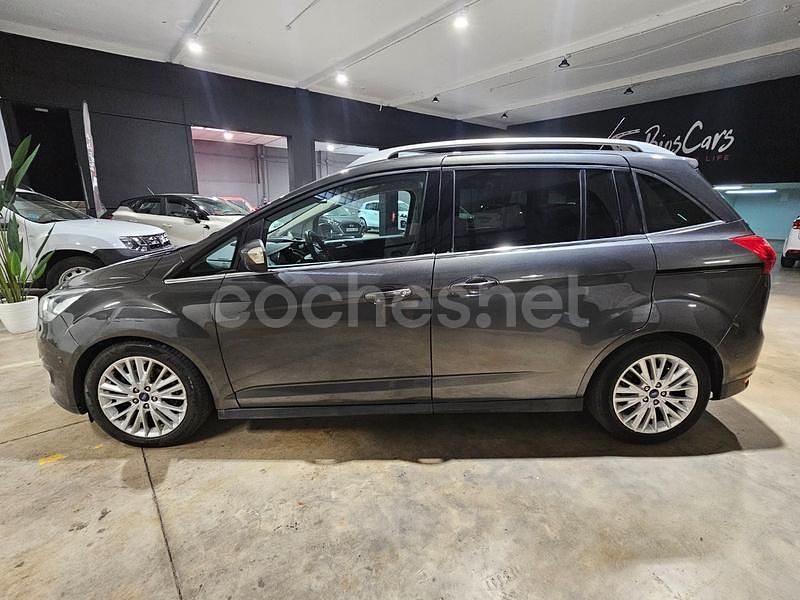 Usado Ford Grand C-Max Titanium 150 CV (110 kW) 2015 Gris / plata Monovolumen