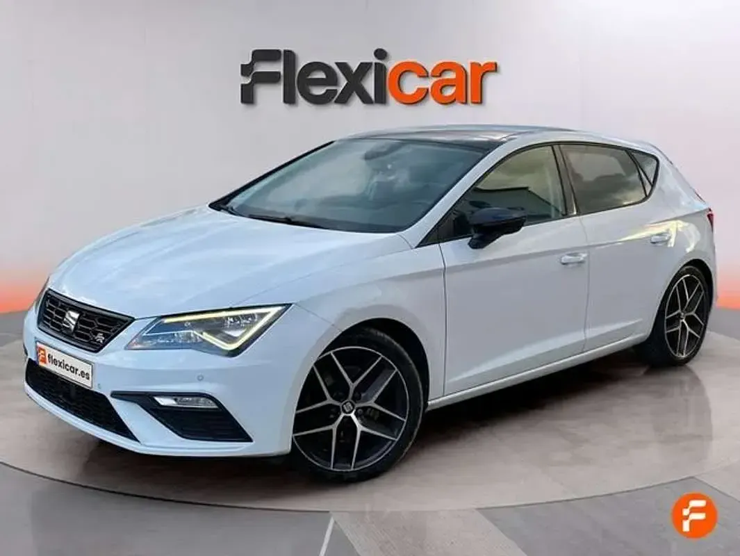 Usado Seat Leon FR 190 CV (139 kW) 2019 Negro Utilitario