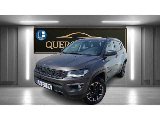 Gris Usado 2021 Jeep Compass Trailhawk SUV | 18.990 € (Precio justo) - Imagen 1/3