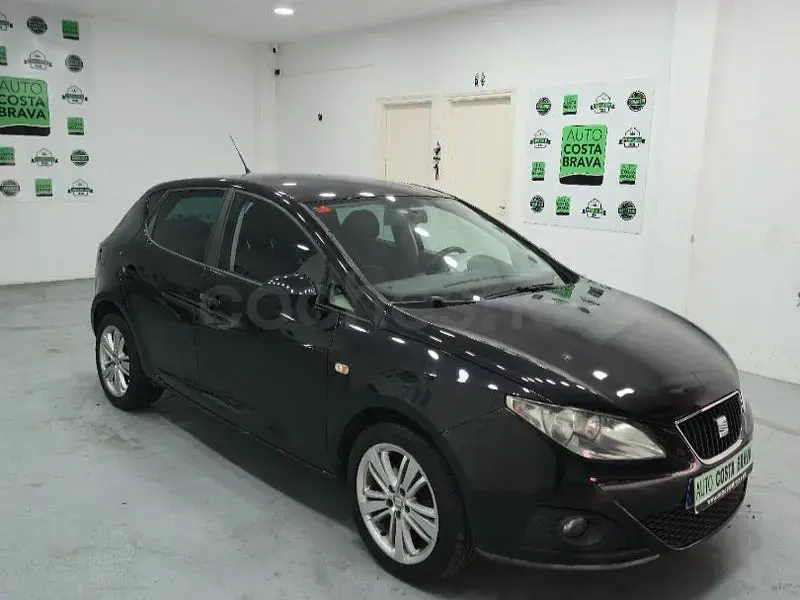 Käytetty Seat Ibiza 90 HP (66 kW) 2010 Musta Sedan