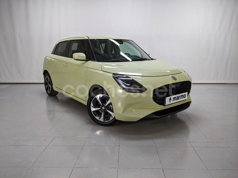Verde Nuevo 2025 Suzuki Swift Berlina | 19.990 € - Imagen 1/4