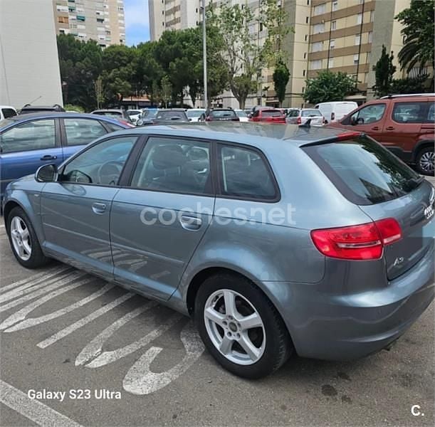 Käytetty Audi A3 Attraction 140 HP (102 kW) 2010 Harmaa Viistoperä