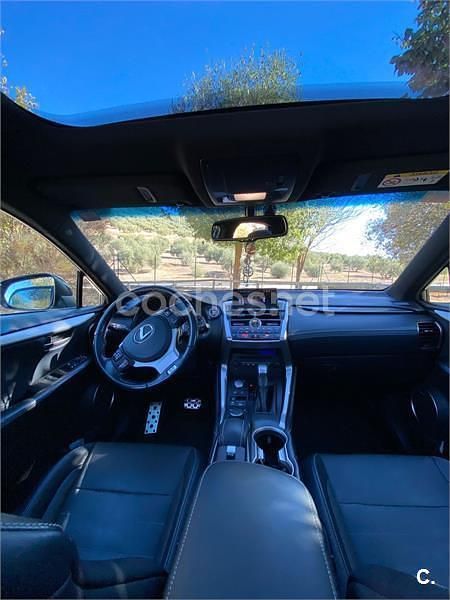 Usado Lexus NX300h Sport Line 197 CV (144 kW) 2015 Azul SUV