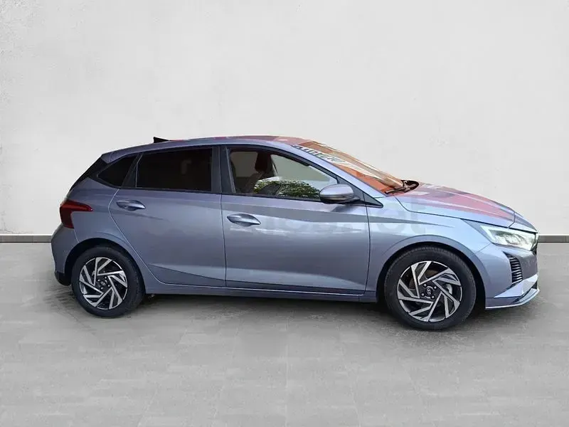 Ny Hyundai i20 101 HK (74 kW) 2025 Blå Halvkombi