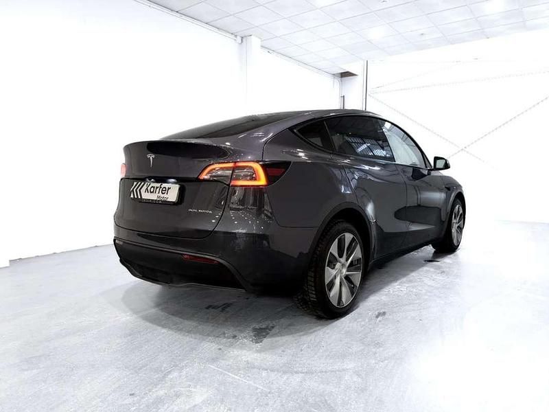 Usado Tesla Model Y 350 kW (476 CV) 2021 Gris SUV