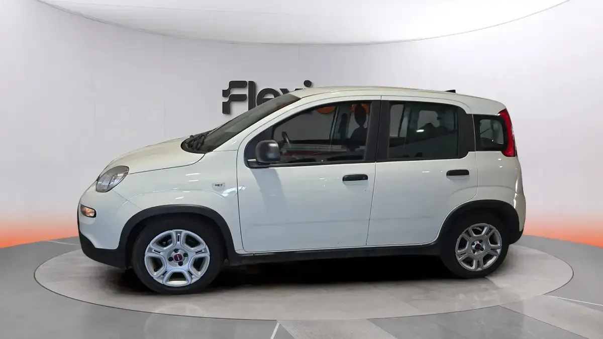 Usado Fiat Panda 71 CV (52 kW) 2024 Blanco Utilitario