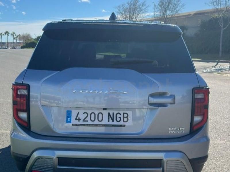 Usado KGM Torres 204 CV (150 kW) 2025 Gris / plata SUV
