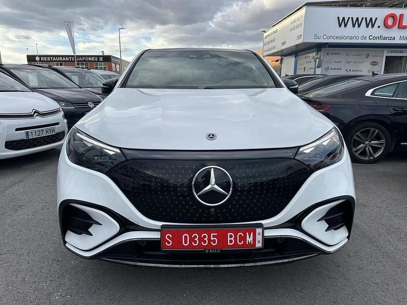 Usado Mercedes EQE350 214 kW (292 CV) 2025 Blanco metalico SUV
