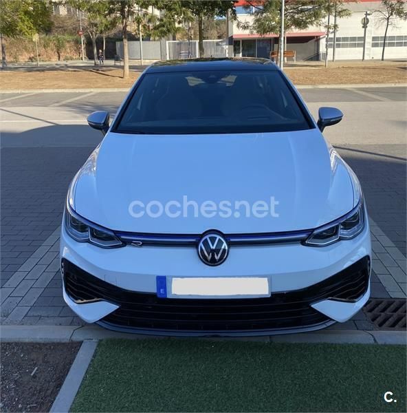 Blanco Usado 2021 VW Golf VIII R Berlina | 39.500 € (Precio justo) - Imagen 1/4
