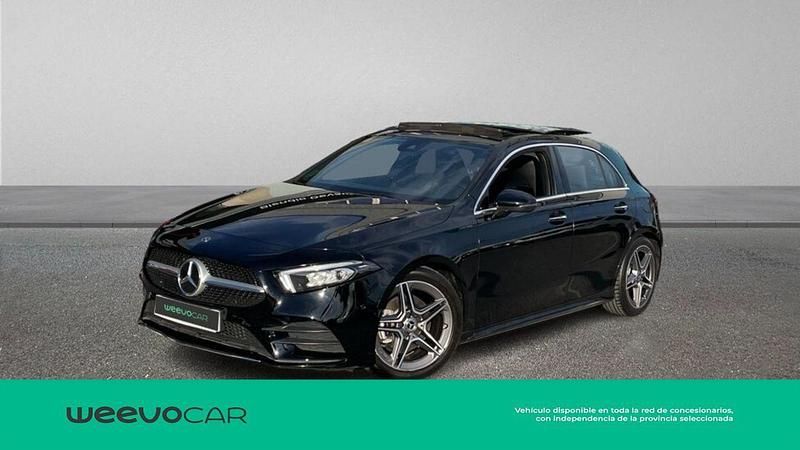 Usado Mercedes A180 AMG line 136 CV (100 kW) 2019 Negro