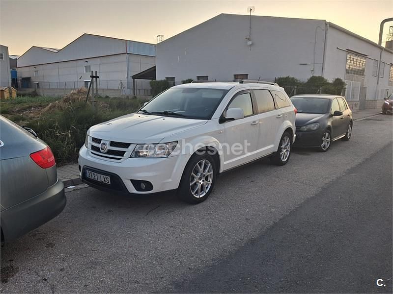 Usado Fiat Freemont Urban 170 CV (125 kW) 2012 Blanco SUV