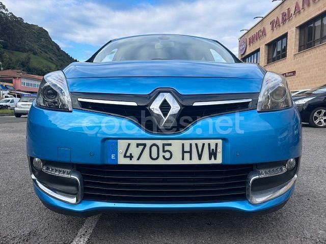 Usado Renault Scénic III Bose Edition 110 CV (80 kW) 2014 Azul Monovolumen