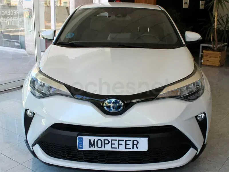 Usado Toyota C-HR Advance 184 CV (135 kW) 2022 Blanco SUV