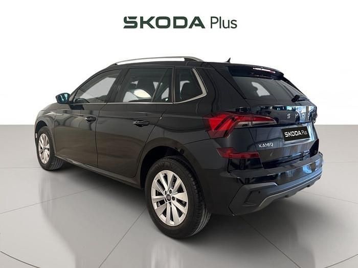 Negro Usado 2025 Skoda Kamiq Selection SUV | 22.040 € (Precio justo) - Imagen 1/4