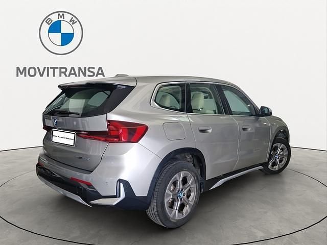 Usado BMW X1 Luxury Line 245 CV (180 kW) 2022 Gris SUV