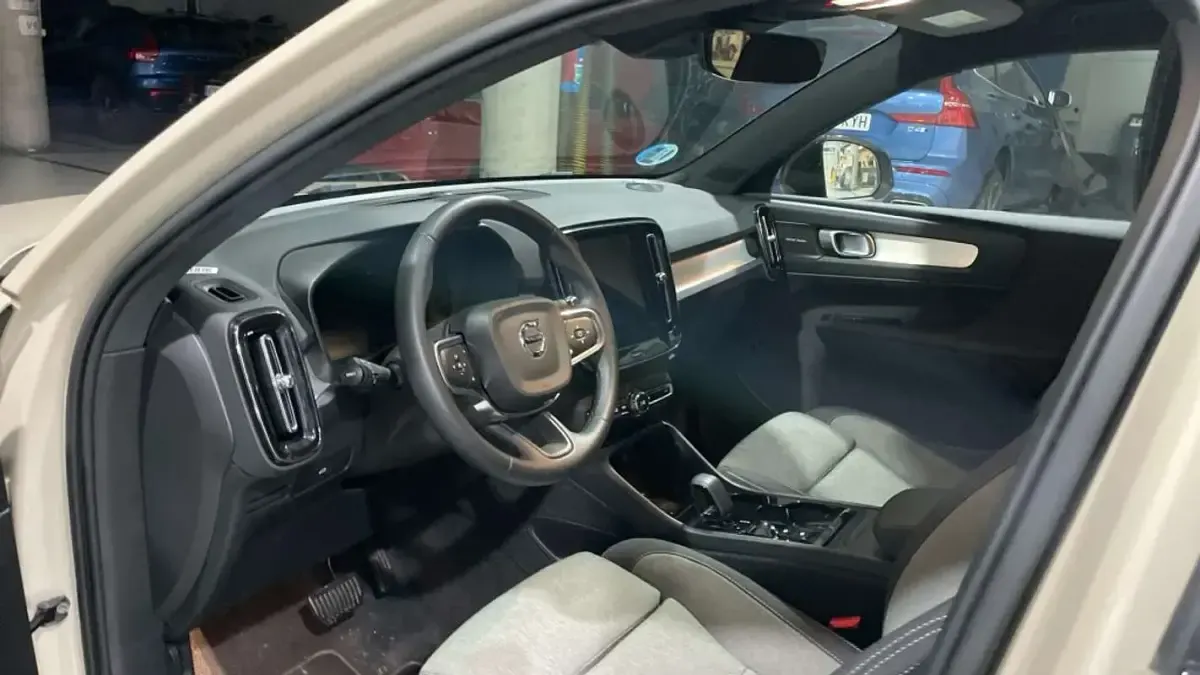 Brugt Volvo XC40 Plus 163 HK (119 kW) 2025 SUV
