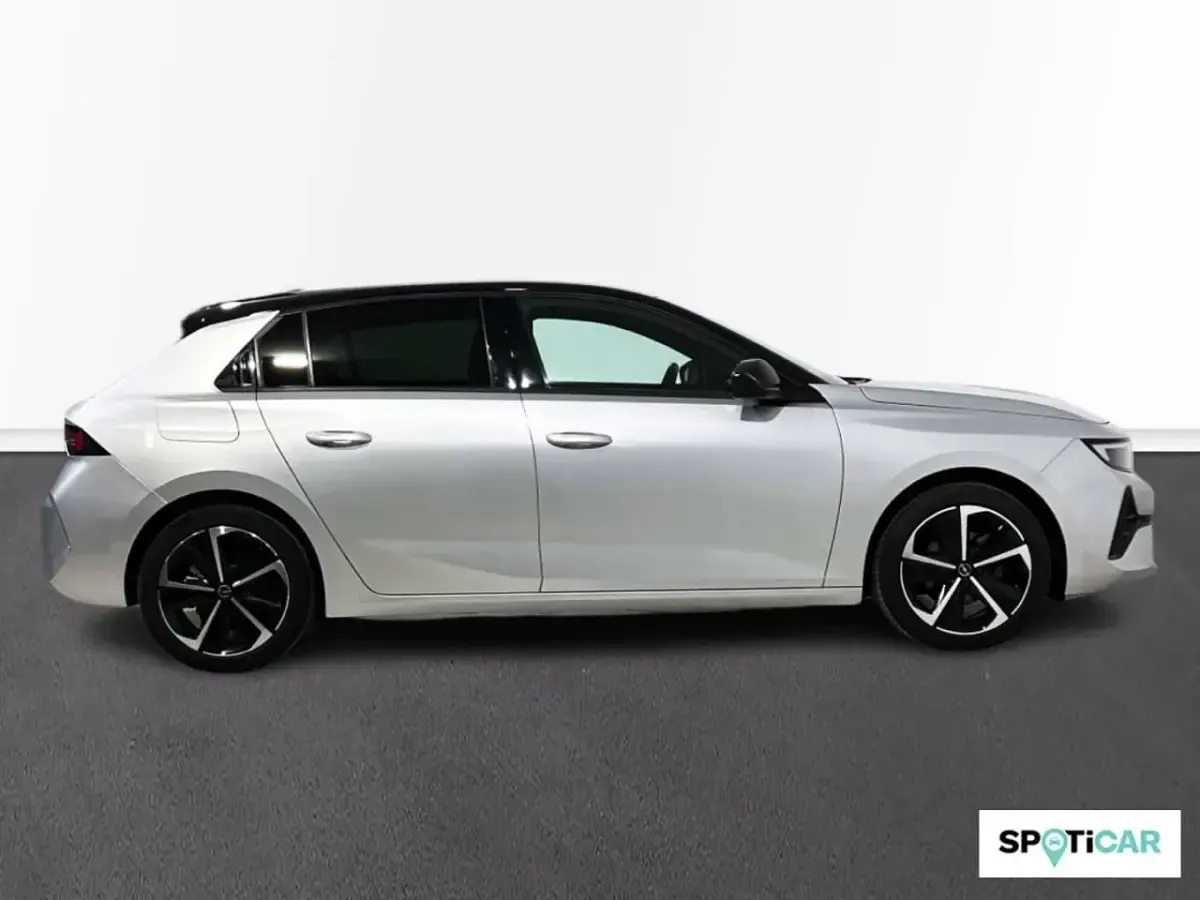 Usado Opel Astra 130 CV (95 kW) 2024 Gris Utilitario