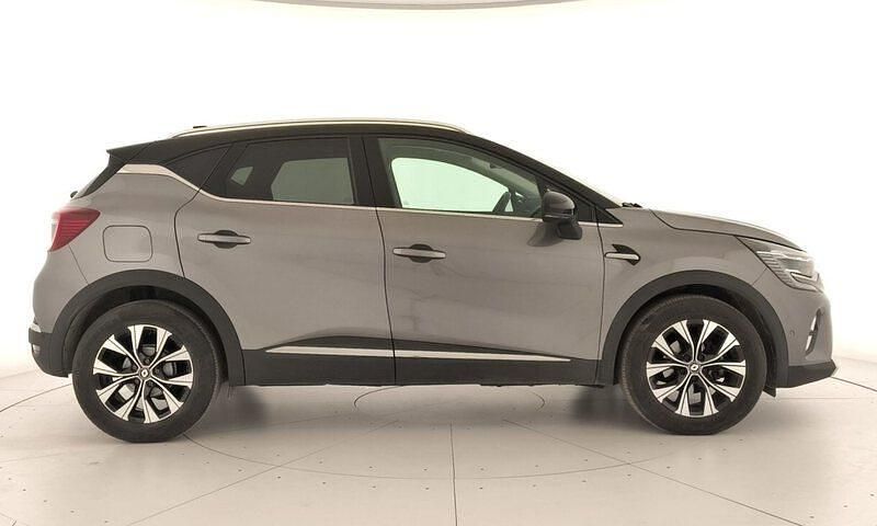 Usado Renault Captur Techno 140 CV (102 kW) 2024 Gris SUV
