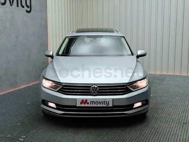 Usado VW Passat Advance 150 CV (110 kW) 2015 Gris / plata Familiar