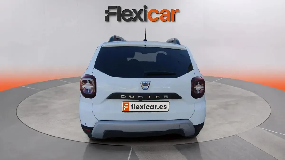 Usado Dacia Duster Comfort 115 CV (84 kW) 2019 Gris SUV
