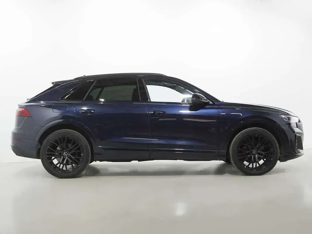 Usado Audi Q8 286 CV (210 kW) 2025 Azul SUV