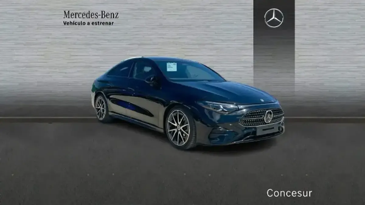 Nuevo Mercedes CLA180 136 CV (100 kW) 2026 Negro Berlina