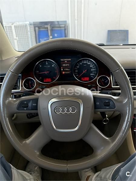 Usado Audi A8 233 CV (171 kW) 2006 Gris / plata Berlina