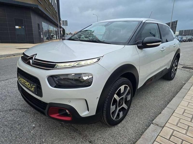 Usado Citroën C4 Cactus Shine 99 CV (72 kW) 2019 Blanco Utilitario