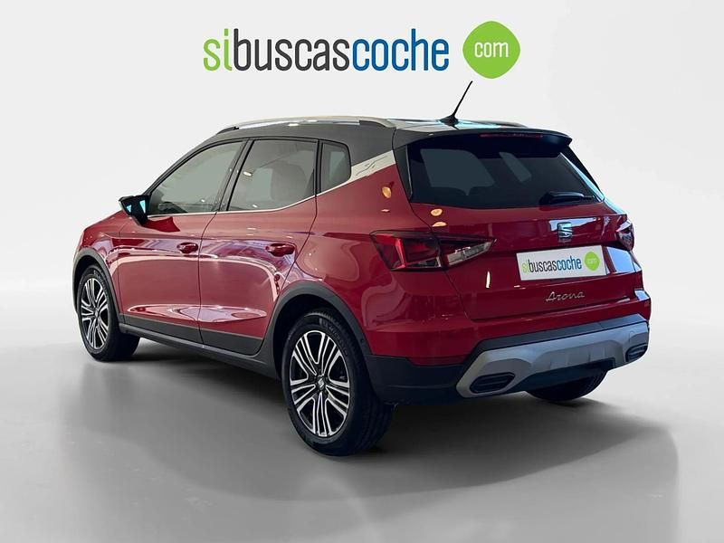 Usado Seat Arona FR 110 CV (80 kW) 2024 Rojo SUV